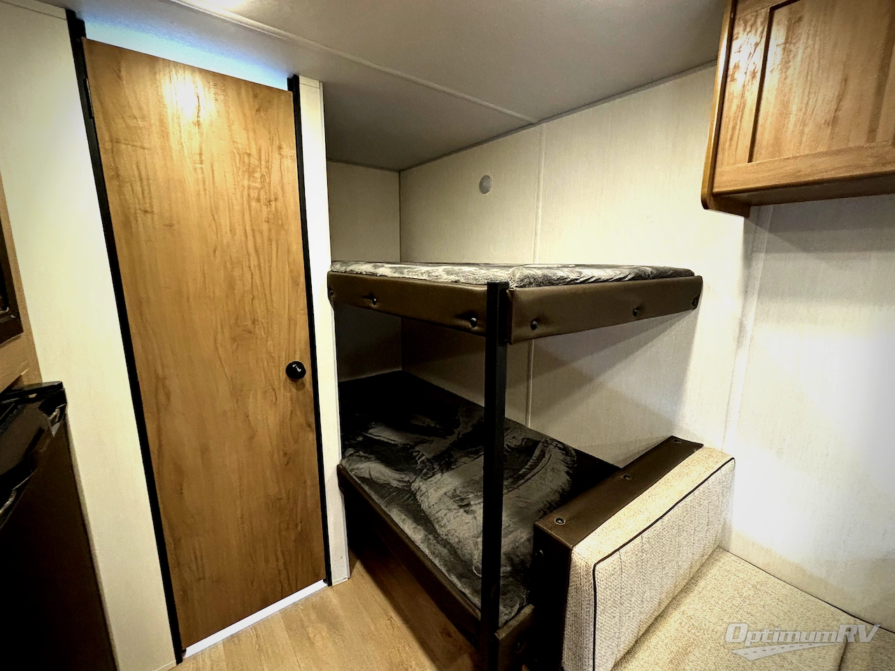 2025 Forest River Cherokee Wolf Pup 16EV Photo 8