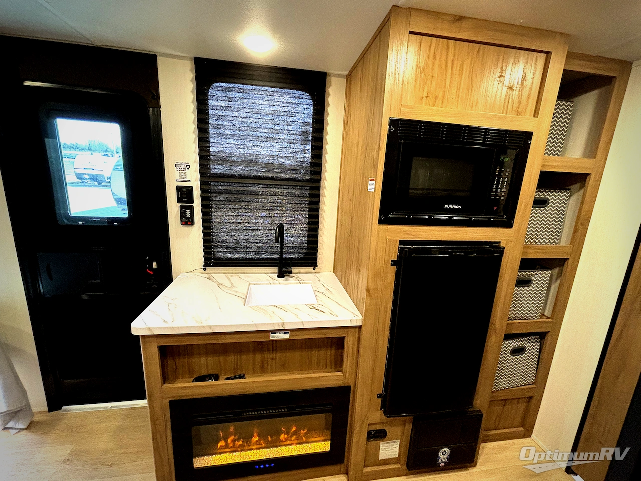 2025 Forest River Cherokee Wolf Pup 16EV Photo 11