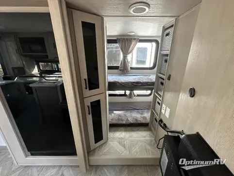 2024 Forest River Wildwood X-Lite View 24VIEW RV Photo 3