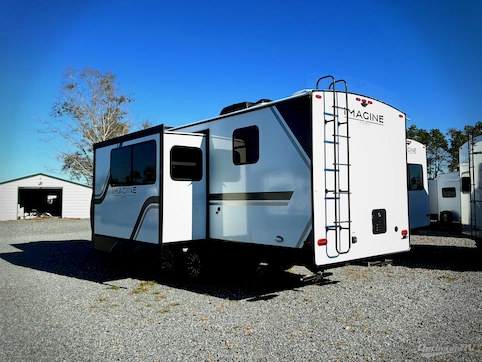 2026 Grand Design Imagine 2470BH RV Photo 2