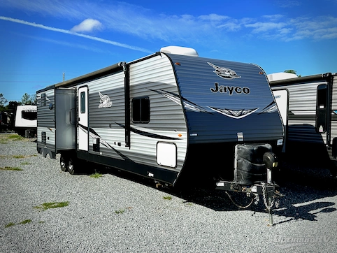 Used 2020 Jayco Jay Flight 33RBTS Featured Photo
