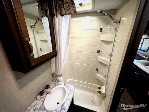 2019 Keystone Bullet Crossfire 1650EX RV Photo 4