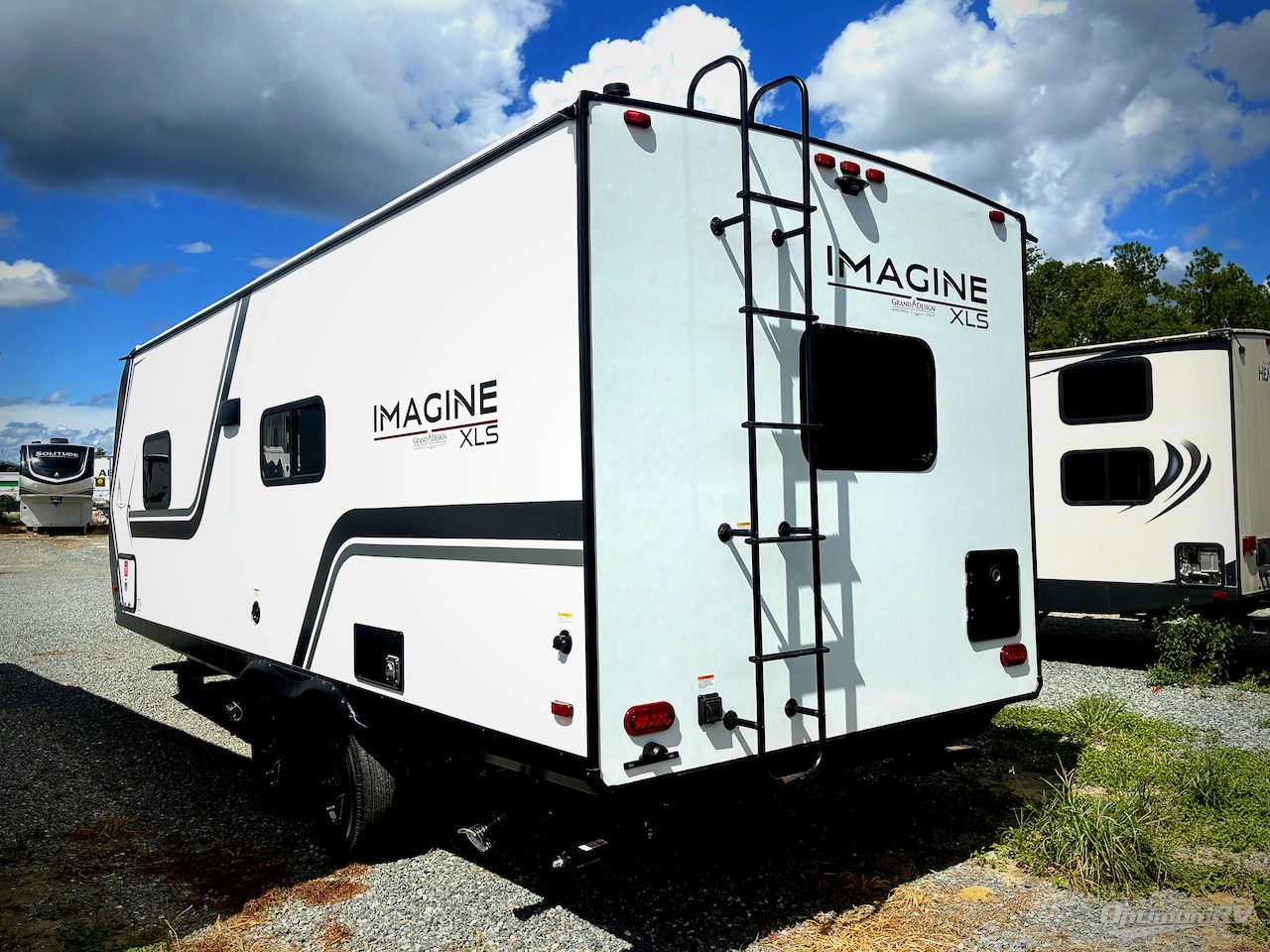 2027 Grand Design Imagine XLS 22RBE Photo 4