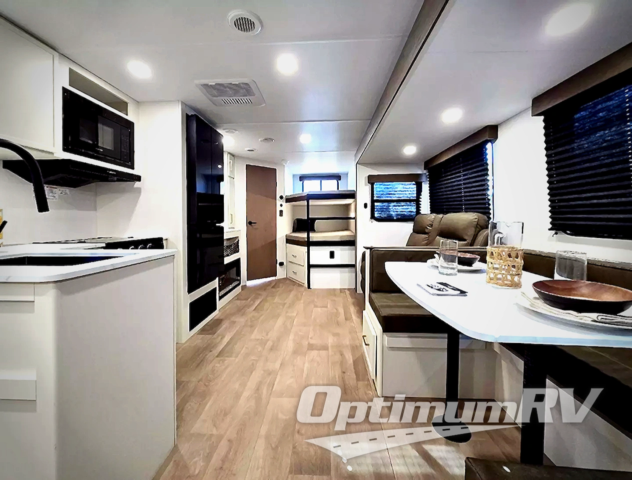 2027 Grand Design Transcend Xplor 27DBX Photo 5