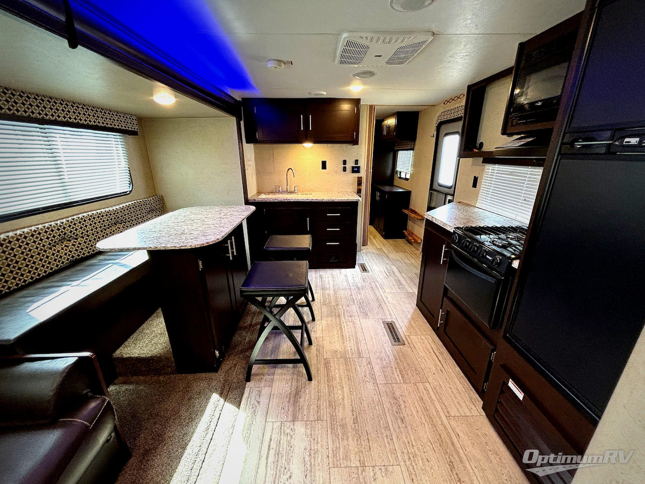 2018 KZ Sportsmen LE 282BHLE Photo 5