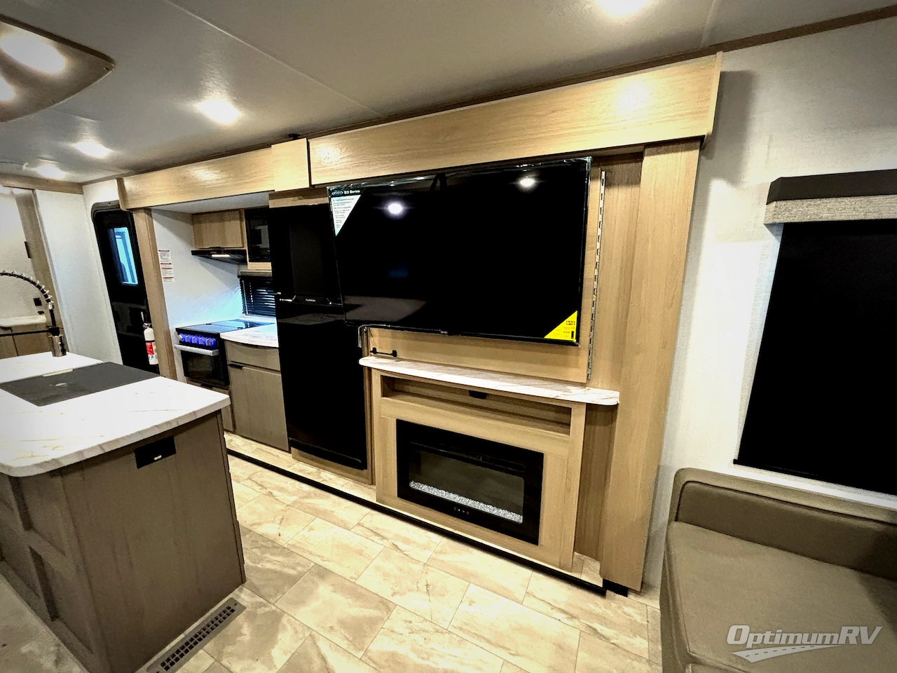 2025 Dutchmen Kodiak Ultimate 3221RLSL Photo 18