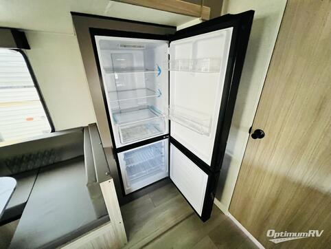 2025 KZ Sportsmen SE 251RSSE RV Photo 4