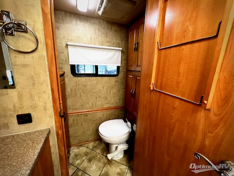 2007 Itasca Meridian 36 G RV Photo 4