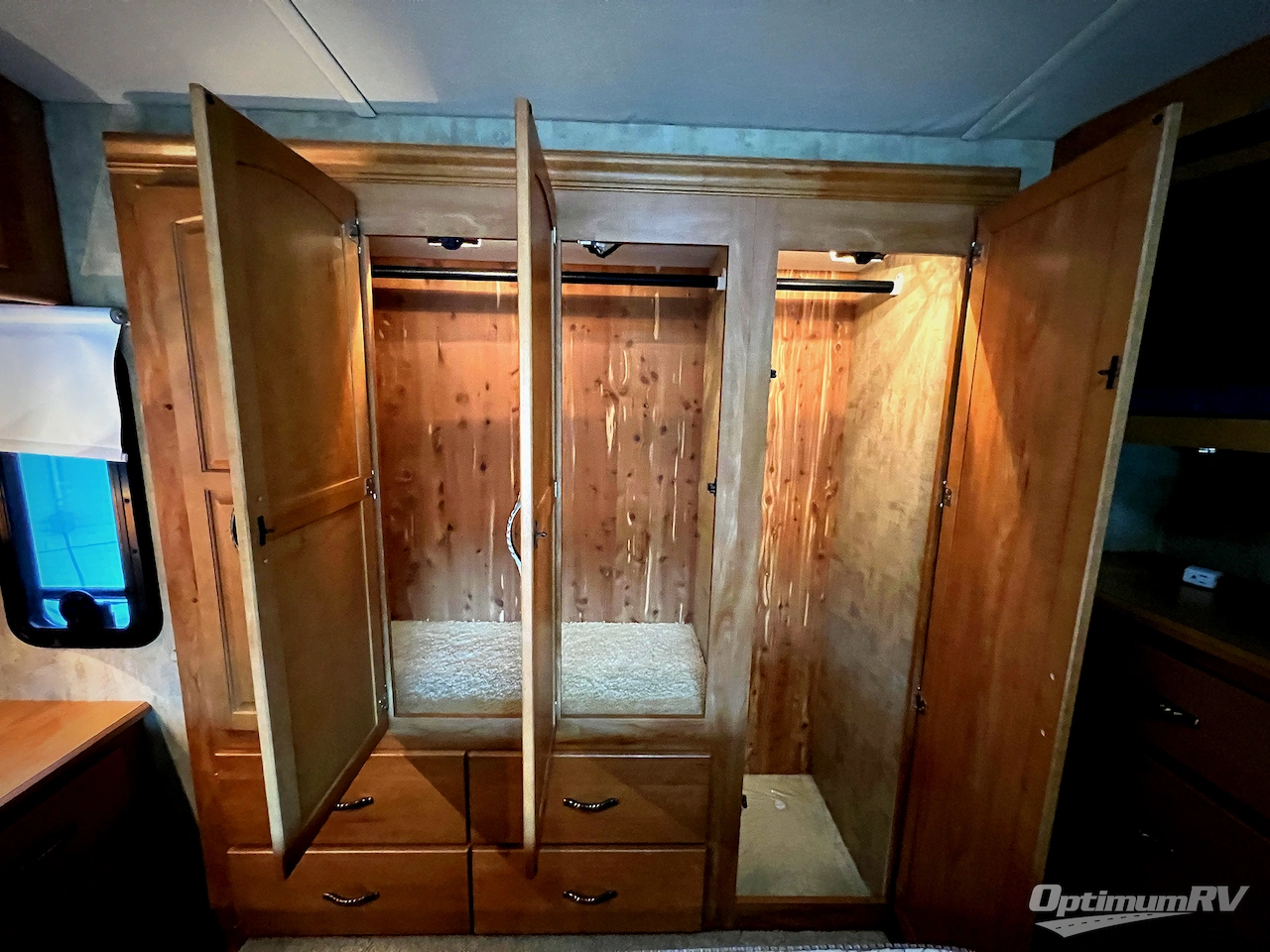 2007 Itasca Meridian 36 G Photo 23