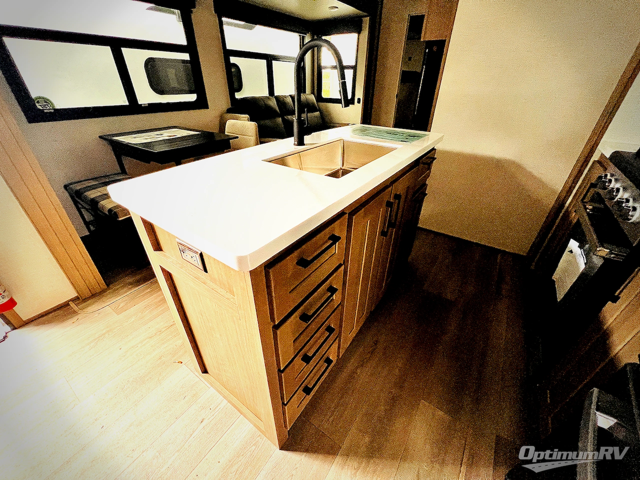 2025 KZ Durango D348BHF Photo 9