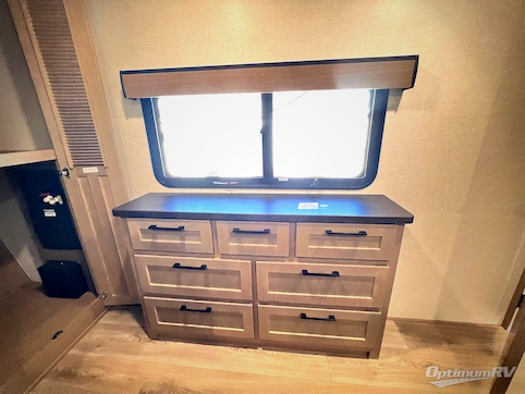 2025 KZ Durango D341RPT RV Photo 3