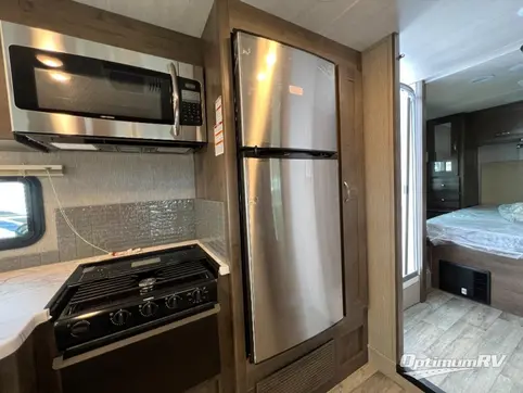 2023 NeXus Phantom 31P RV Photo 3
