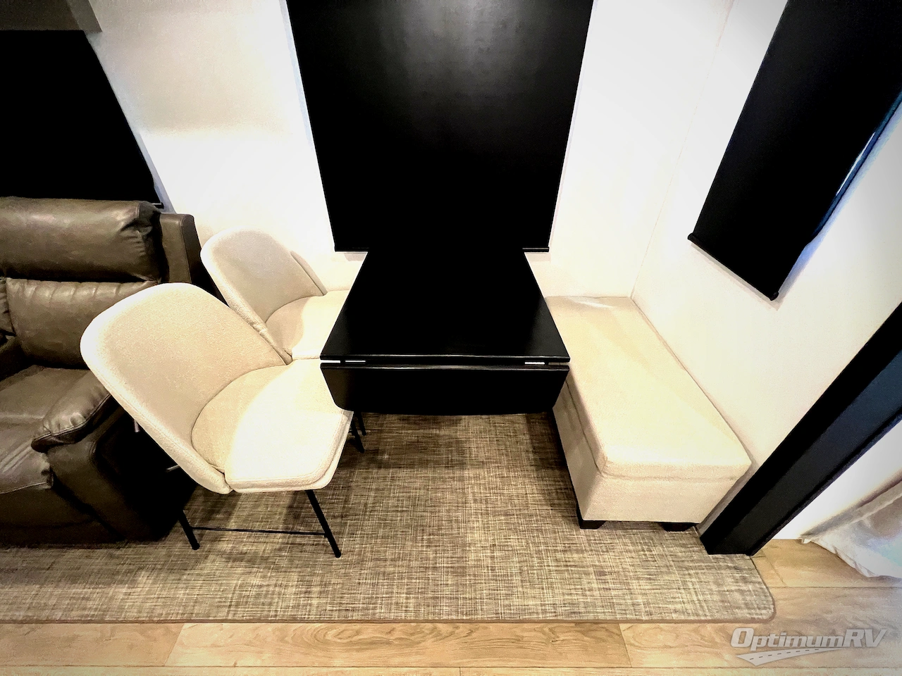 2026 Forest River Puma Vista 402LFT Photo 7