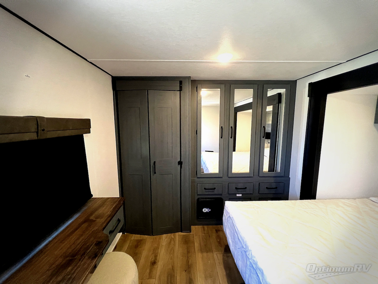 2026 Forest River Puma Vista 402LFT Photo 26