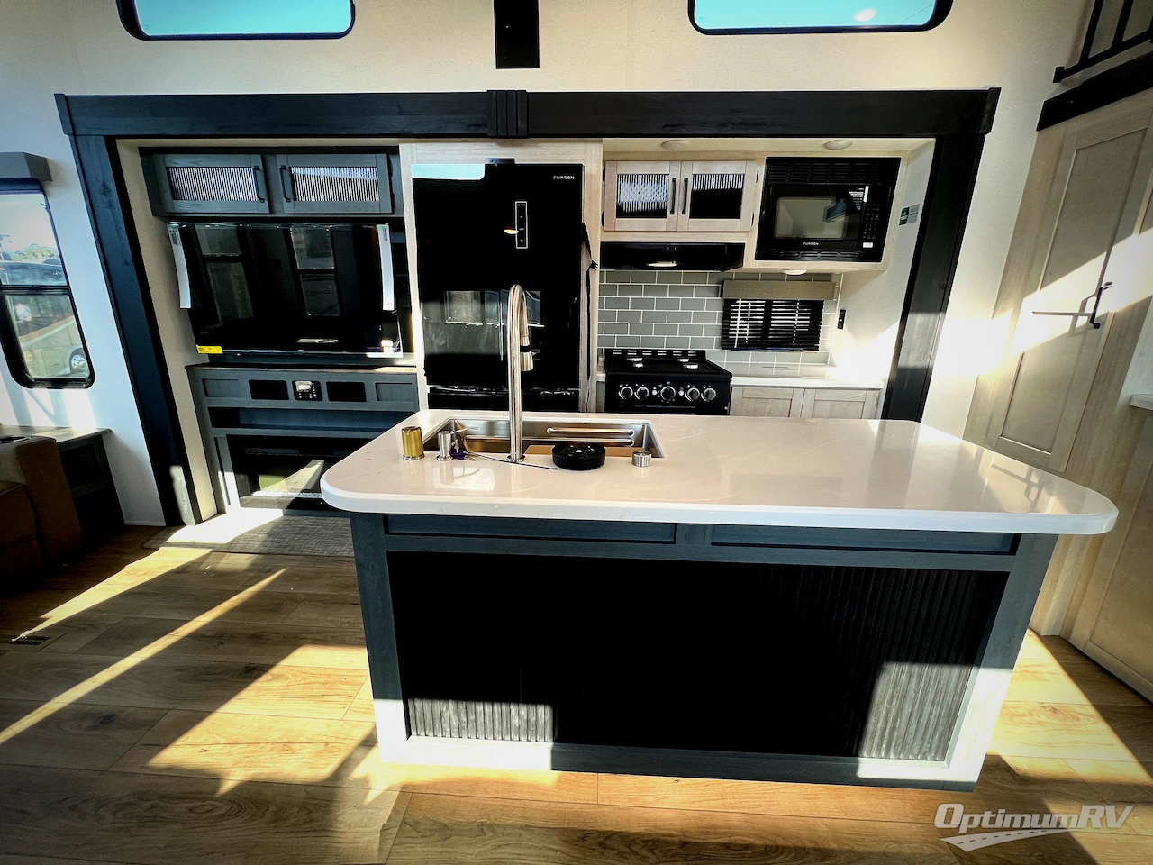 2026 Forest River Puma Vista 401RLFT Photo 10