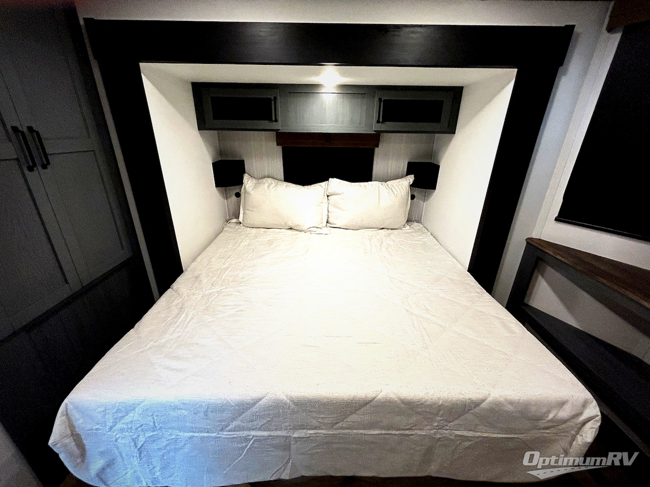 2026 Forest River Puma Vista 421LFT Photo 8