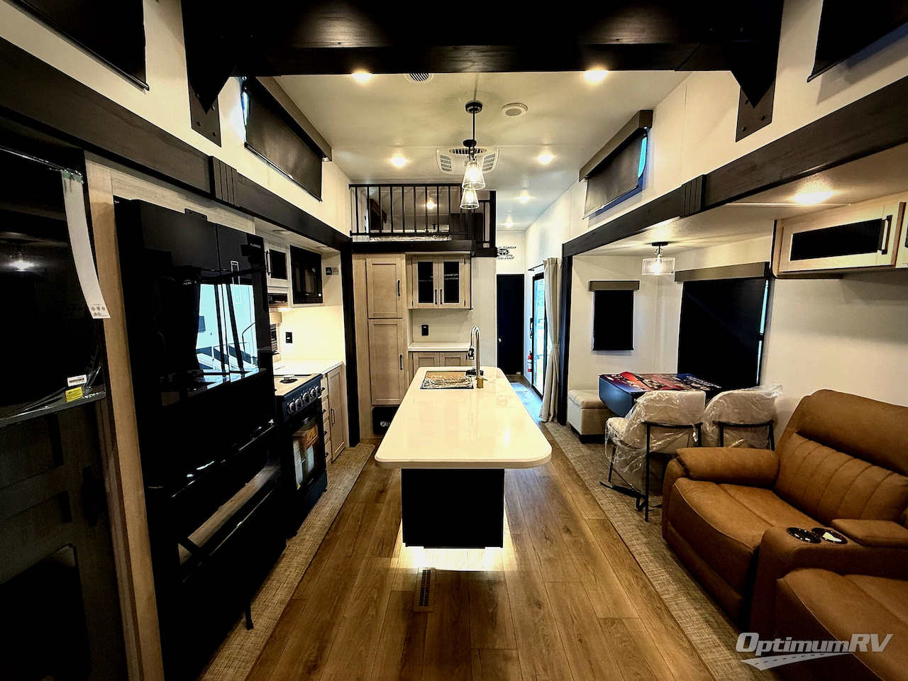 2026 Forest River Puma Vista 422LFT Photo 5