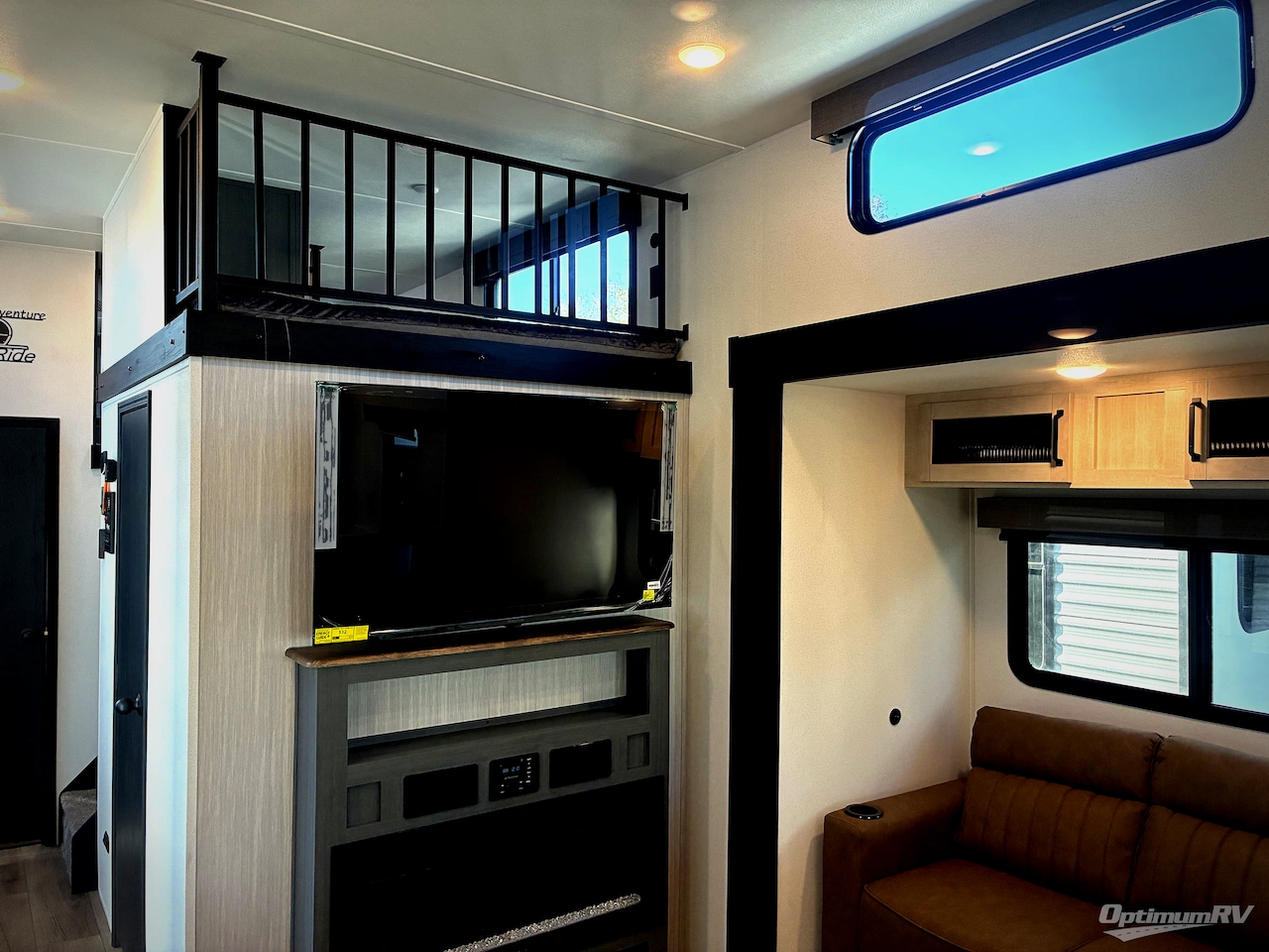 2026 Forest River Puma Vista 403LFT Photo 8