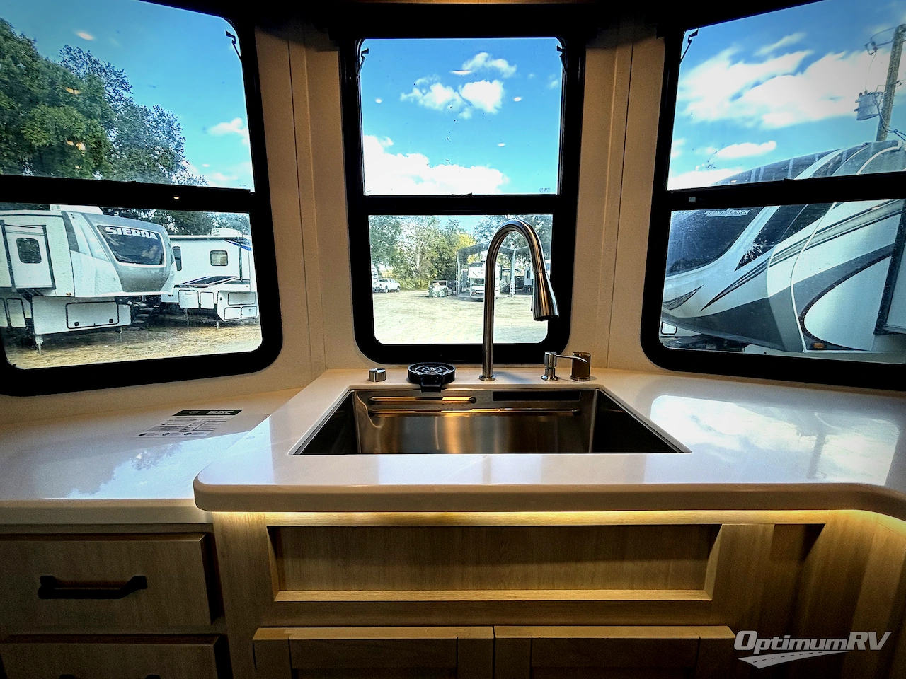 2026 Forest River Puma Vista 37PFL Photo 8