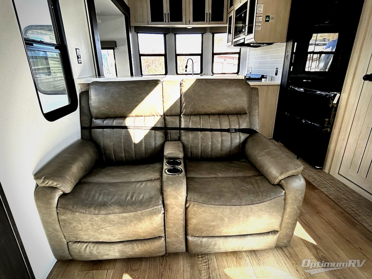 2026 Forest River Puma Vista 403LFT Photo 9