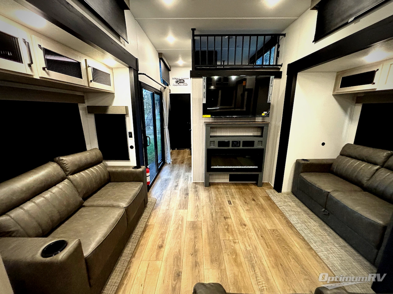 2026 Forest River Puma Vista 403LFT Photo 4