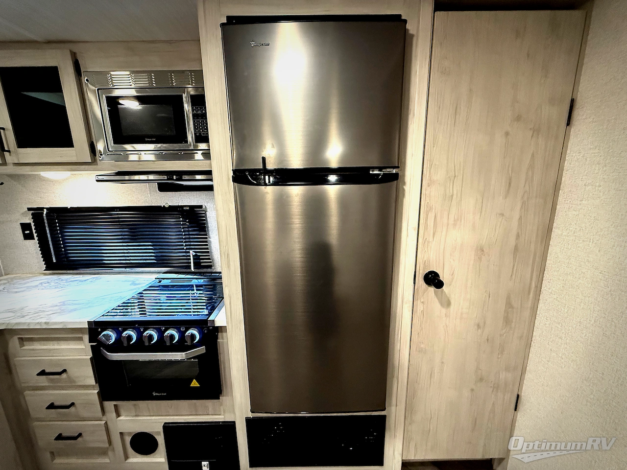 2023 East To West Della Terra 291BH Photo 13