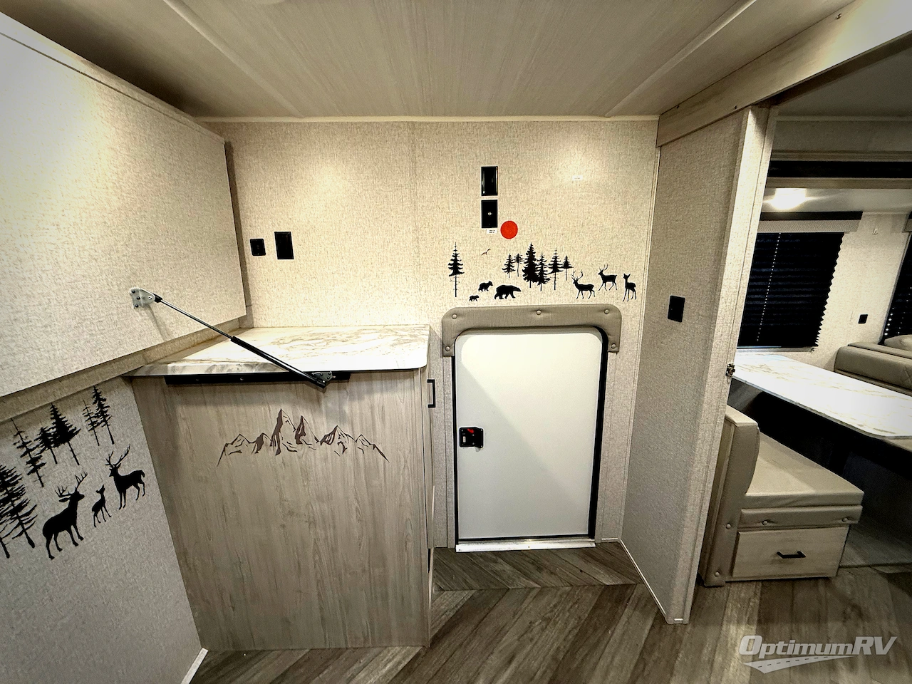 2023 East To West Della Terra 291BH Photo 17