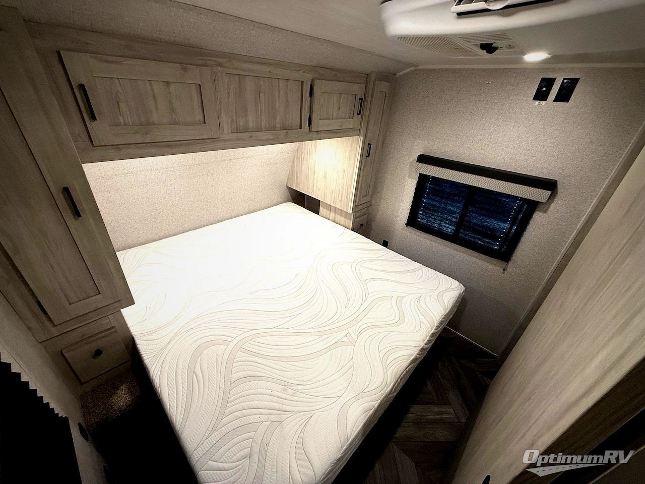 2023 East To West Della Terra 291BH Photo 24