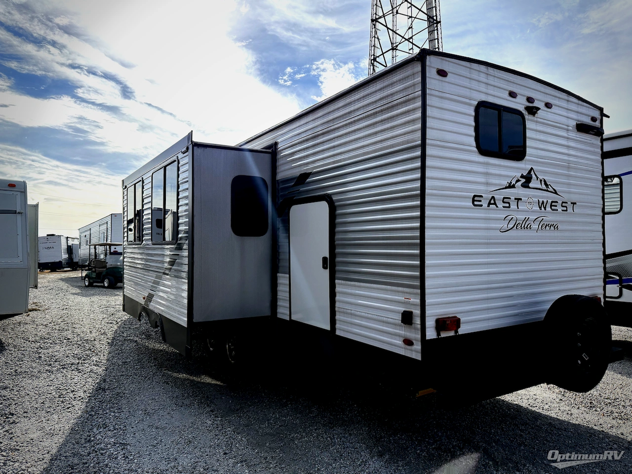 2023 East To West Della Terra 291BH Photo 3