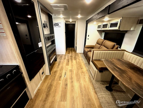 2026 Palomino Puma 31QBBH RV Photo 2