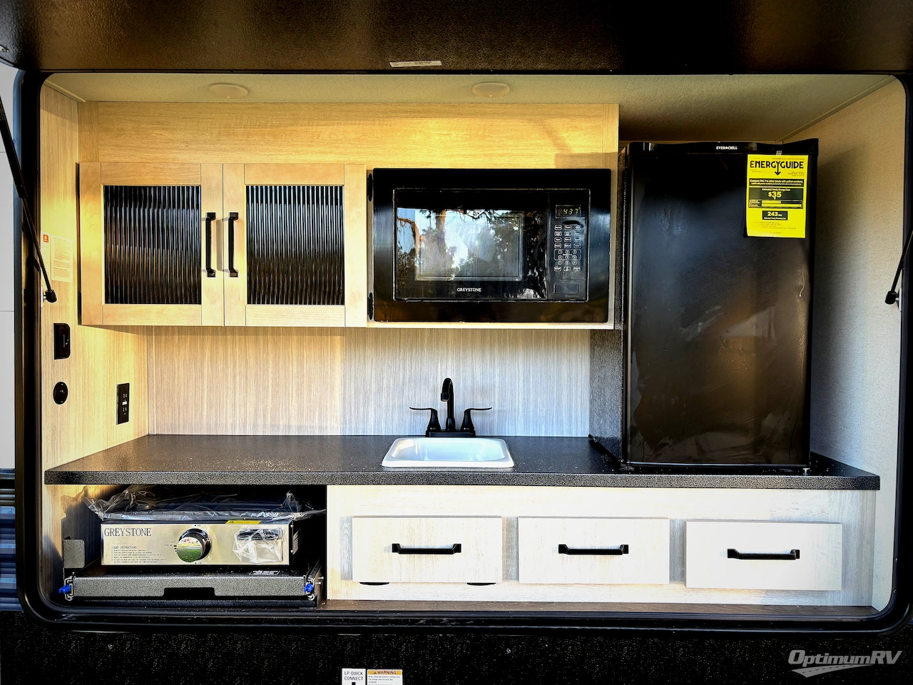 2026 Palomino Puma 31QBBH Photo 5