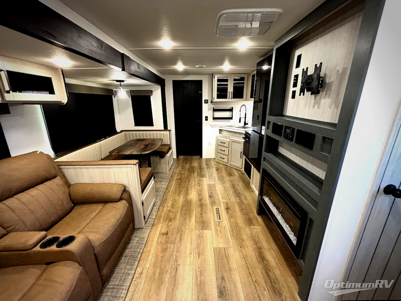 2026 Palomino Puma 31QBBH Photo 7