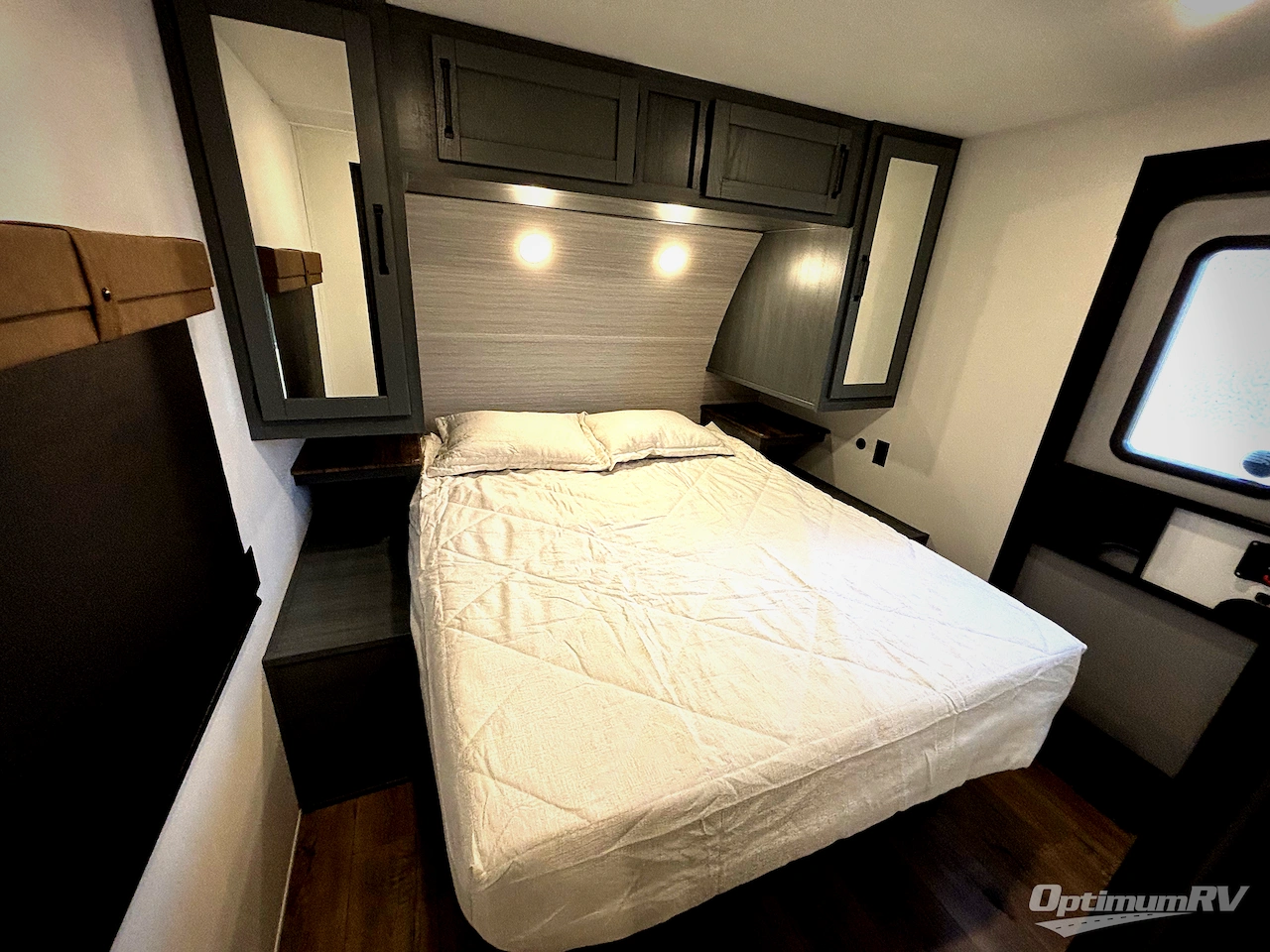 2026 Palomino Puma 31QBBH Photo 9