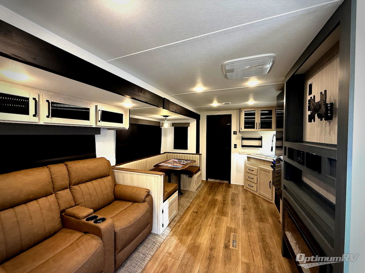 2026 Palomino Puma 31QBBH Photo 4