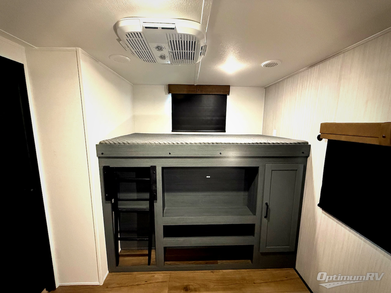 2026 Palomino Puma 31QBBH Photo 19