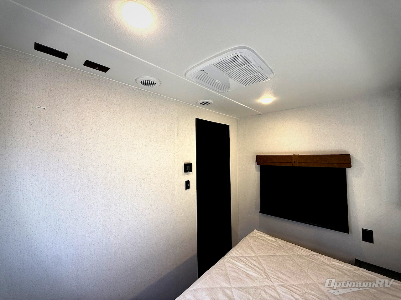 2026 Palomino Puma 31QBBH Photo 23