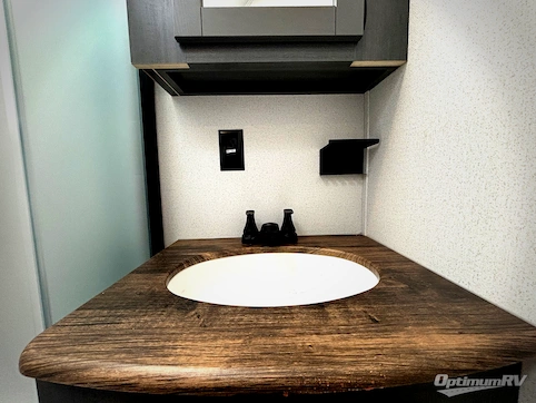 2026 Palomino Puma 32BHQS RV Photo 3