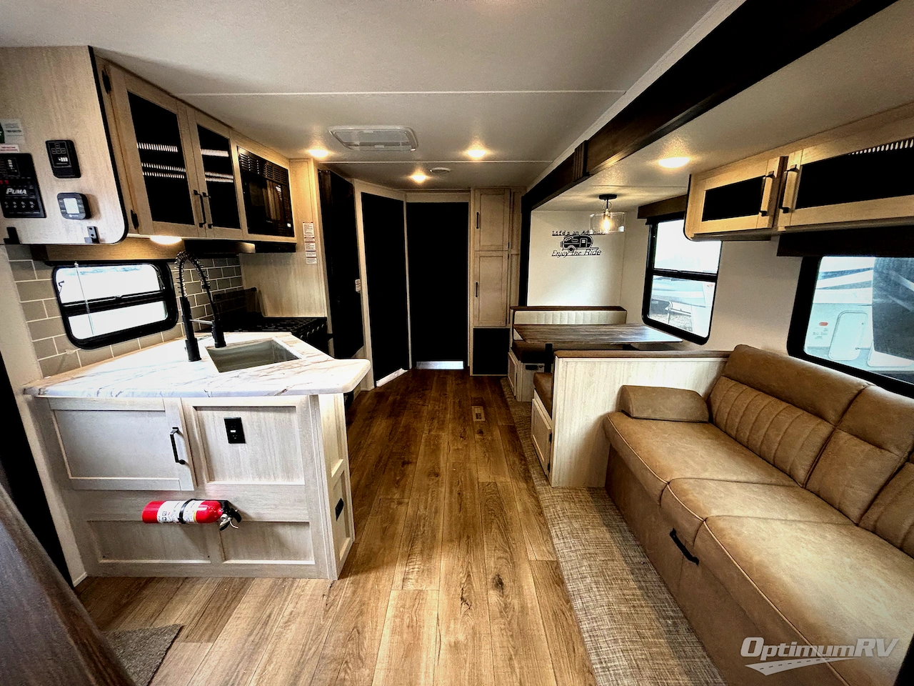 2026 Palomino Puma 32BHQS Photo 4