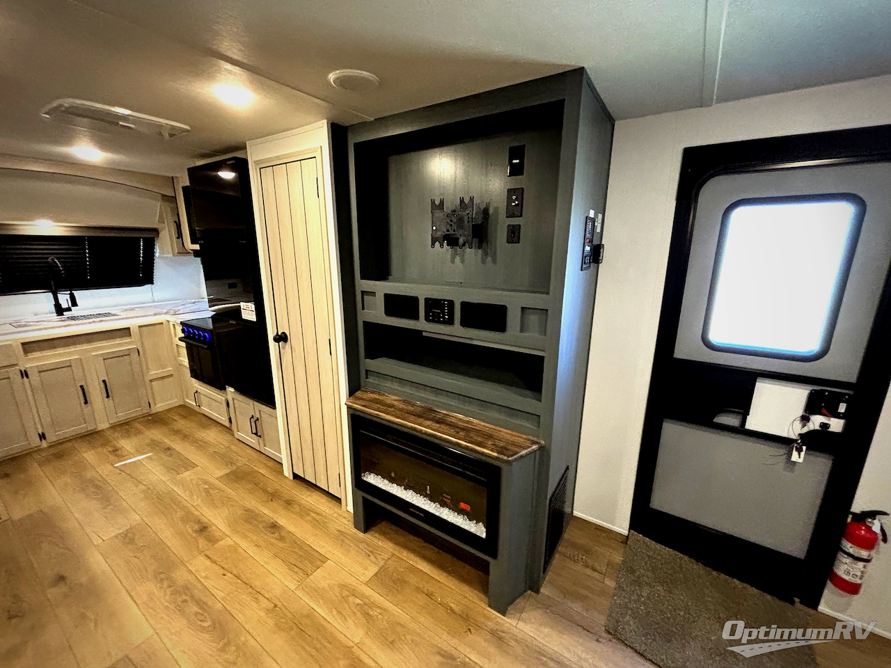 2026 Forest River Puma 31FKRK Photo 11