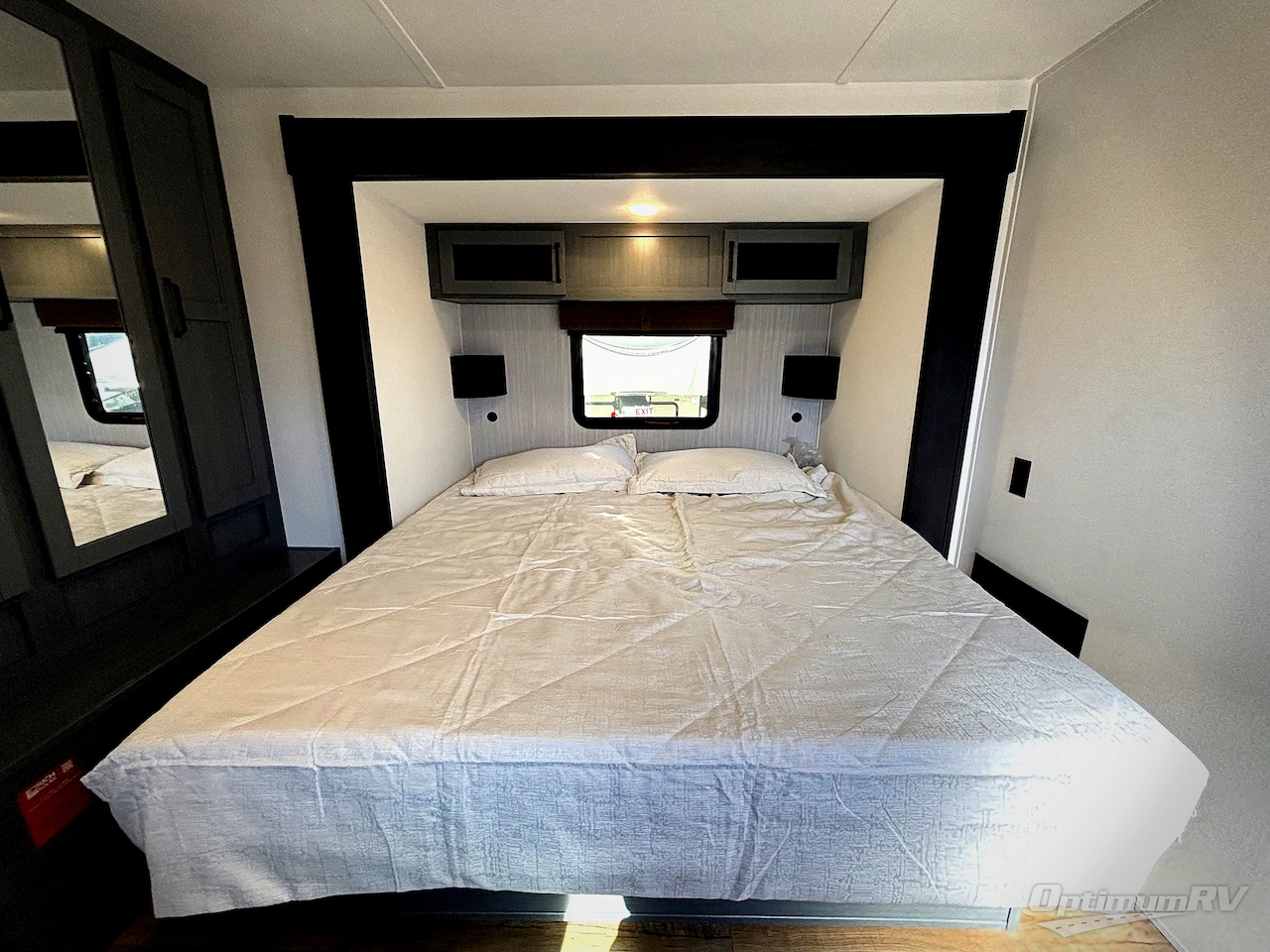 2026 Palomino Puma 31FKRK Photo 16