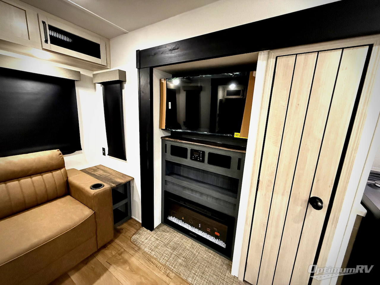 2026 Forest River Puma Vista 38RLB Photo 10