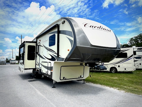 Used 2016 Forest River Cardinal 3250RL Featured Photo