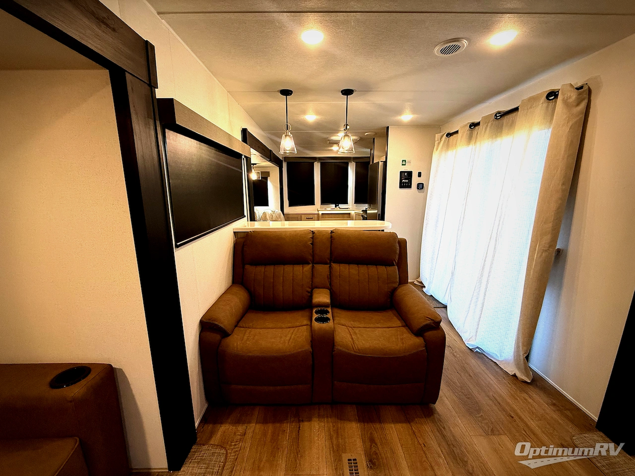 2026 Forest River Puma Vista 39FKL Photo 7