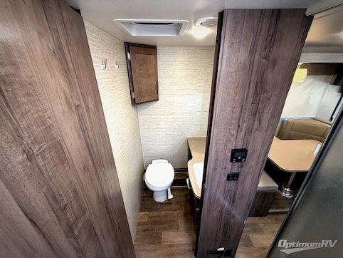2025 Winnebago Spirit 31K RV Photo 4