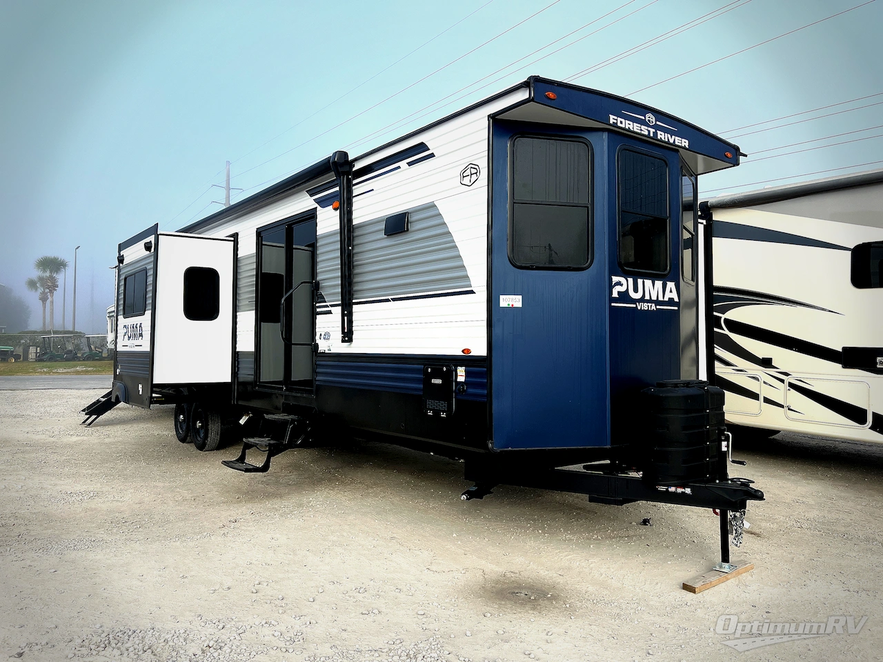 2026 Palomino Puma Destination 39FKL Photo 1