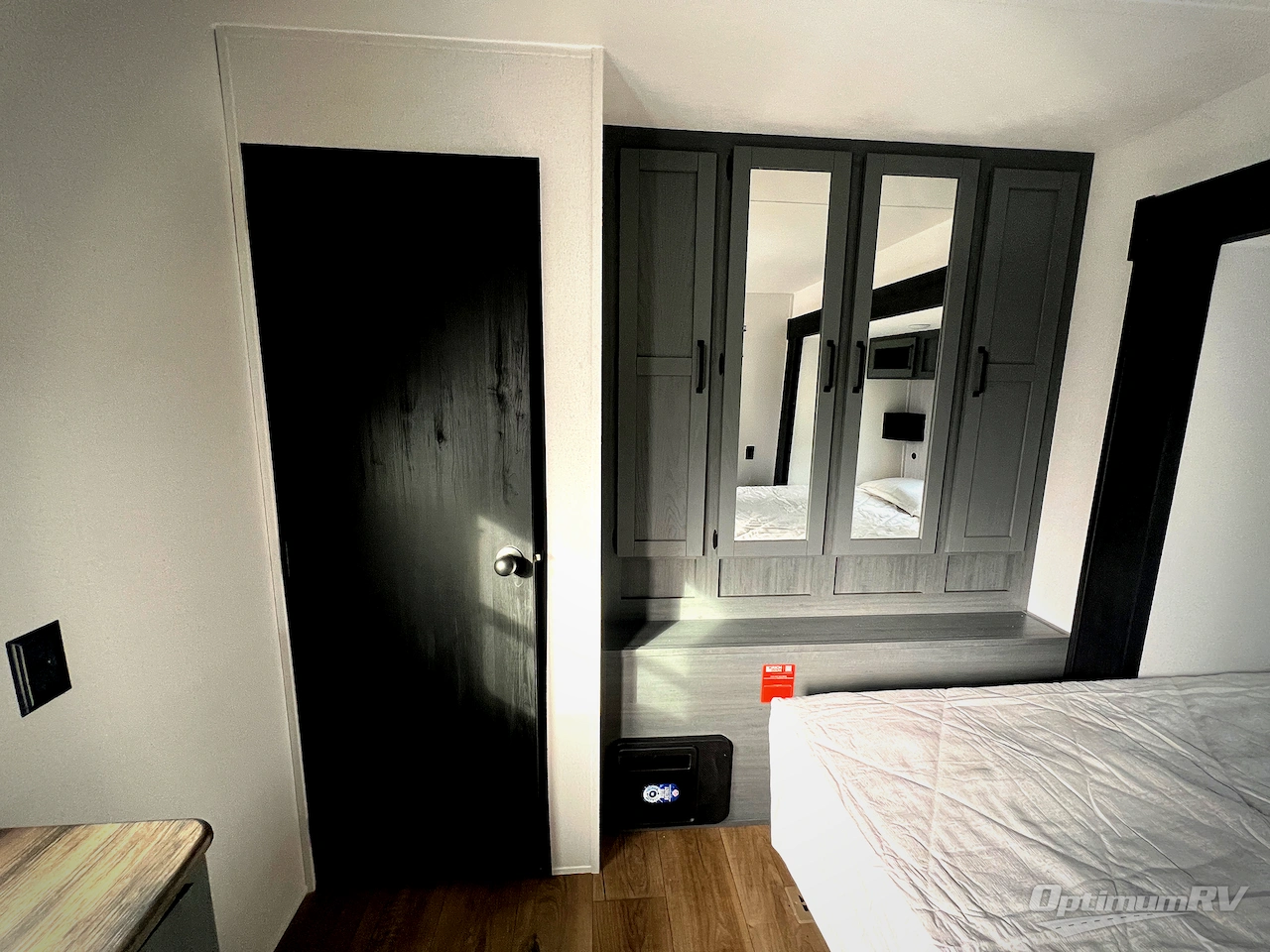 2026 Palomino Puma Destination 39FKL Photo 19