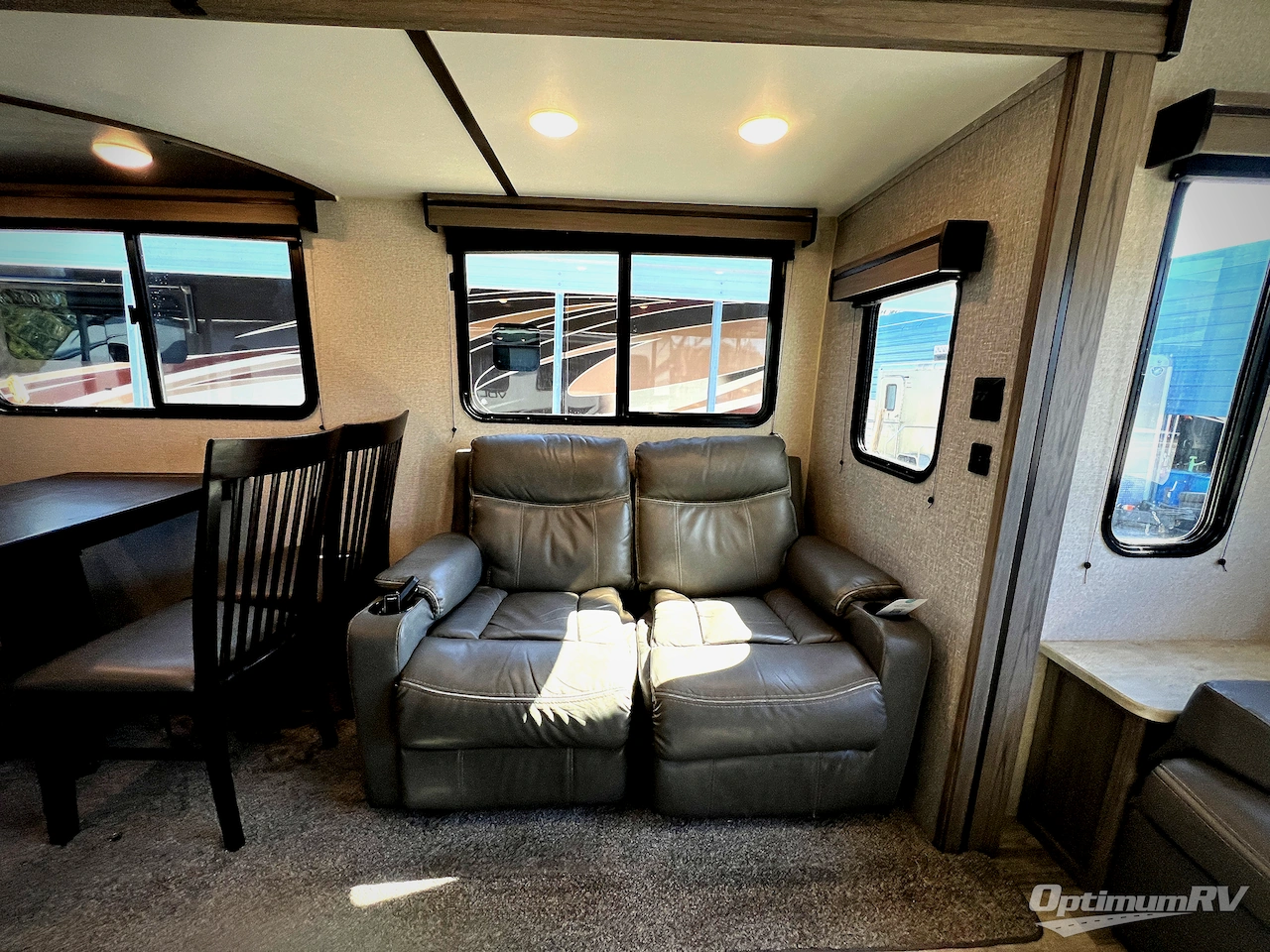 2021 CrossRoads Volante 34RE Photo 8