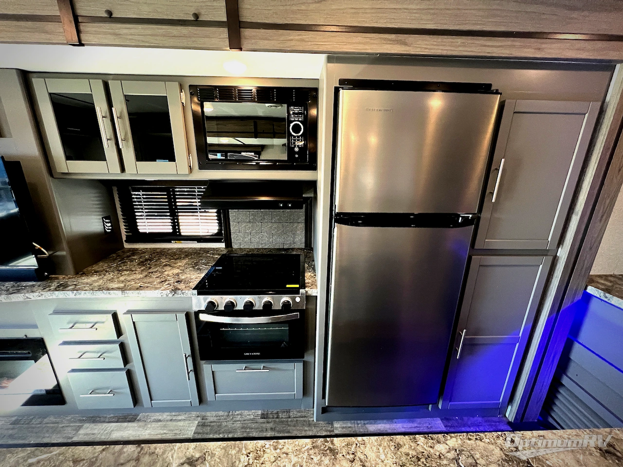 2021 CrossRoads Volante 34RE Photo 12