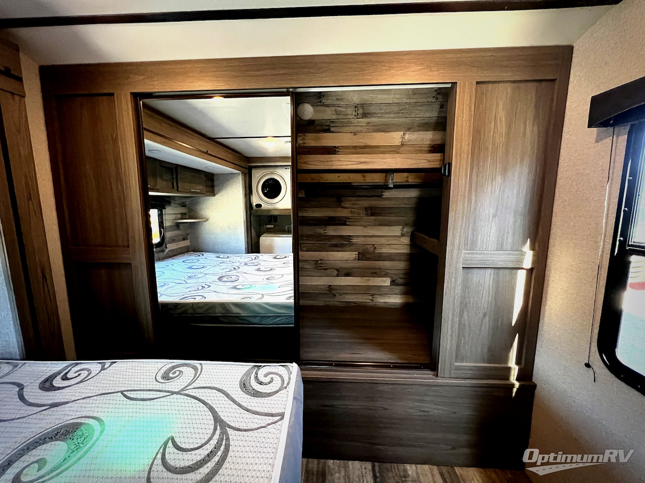 2021 CrossRoads Volante 34RE Photo 21