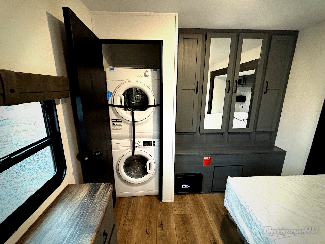 2026 Palomino Puma 37PFL Photo 14